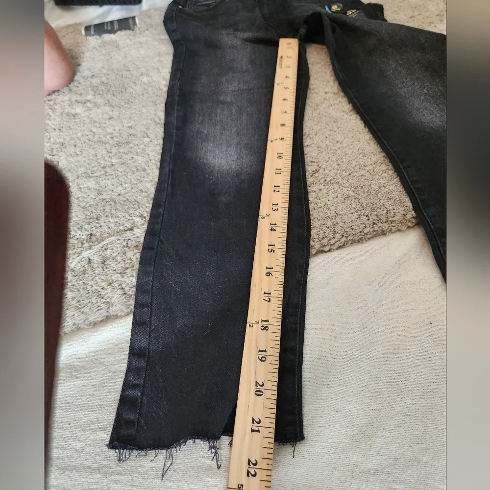 Art Class Girls's 6X Black Pants with Raw Hem